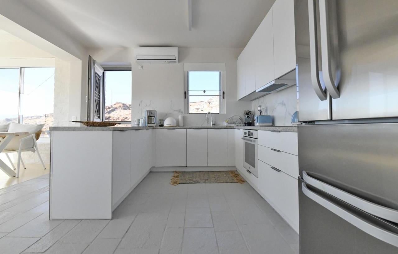 Luxurious Villa Lune With A Swimming Pool And A Fantastic Sea And Sunset View Ioulis Exterior photo